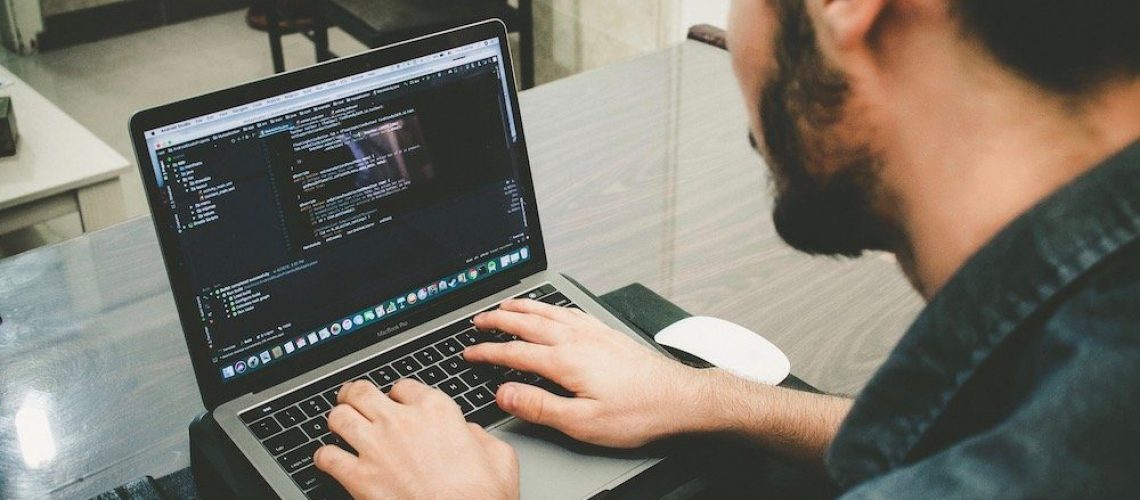 Comment-soccuper-de-la-creation-dun-site-internet-professionnel
